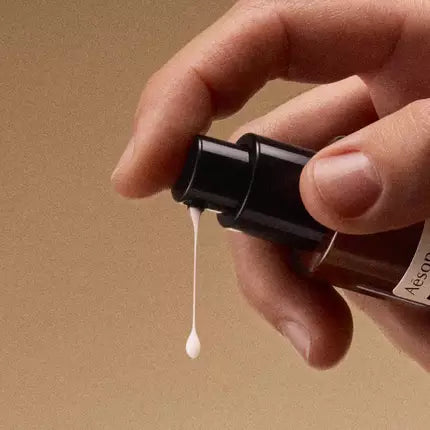 Solais Replenishing Hand Serum